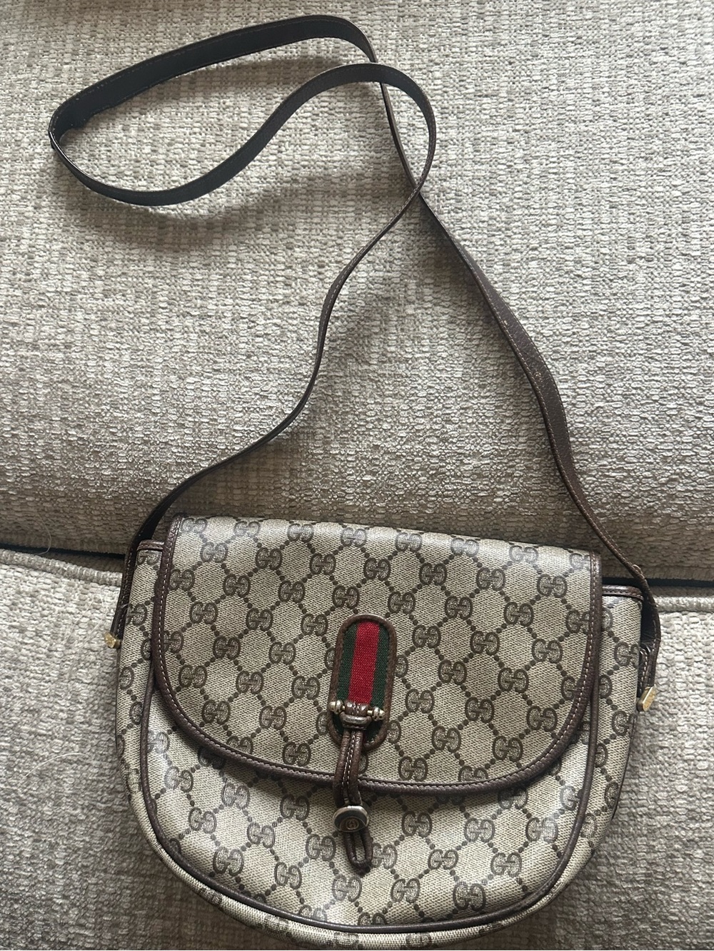 Gucci Beige GG Canvas Crossbody Bag with Green-Red Web Detail